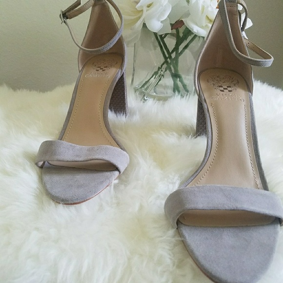 vince camuto gray heels